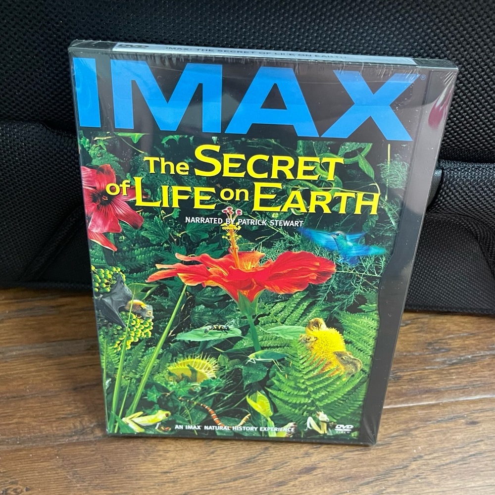 IMAX The Secret of Life on Earth Narrated by Patrick Stewart FACTORY SEALED